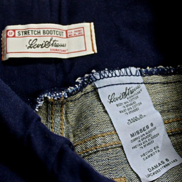 Levi’s Maternity Jeans Stretch Bootcut 5-Pocket Medium Wash Women’s Size 6 - Picture 5 of 6